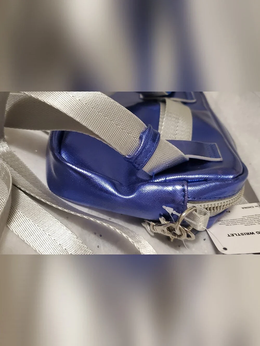 Disney compact blue